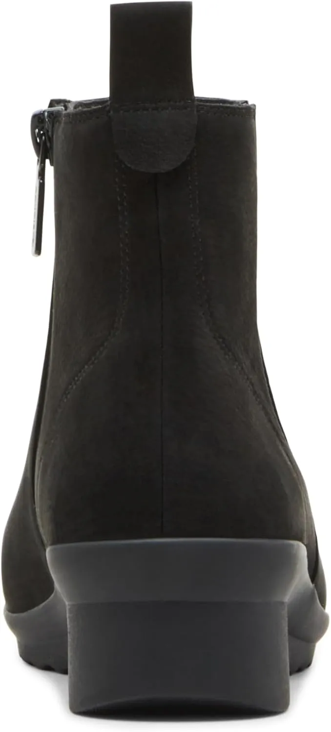 Blondo Women's Shaya Ankle Boot