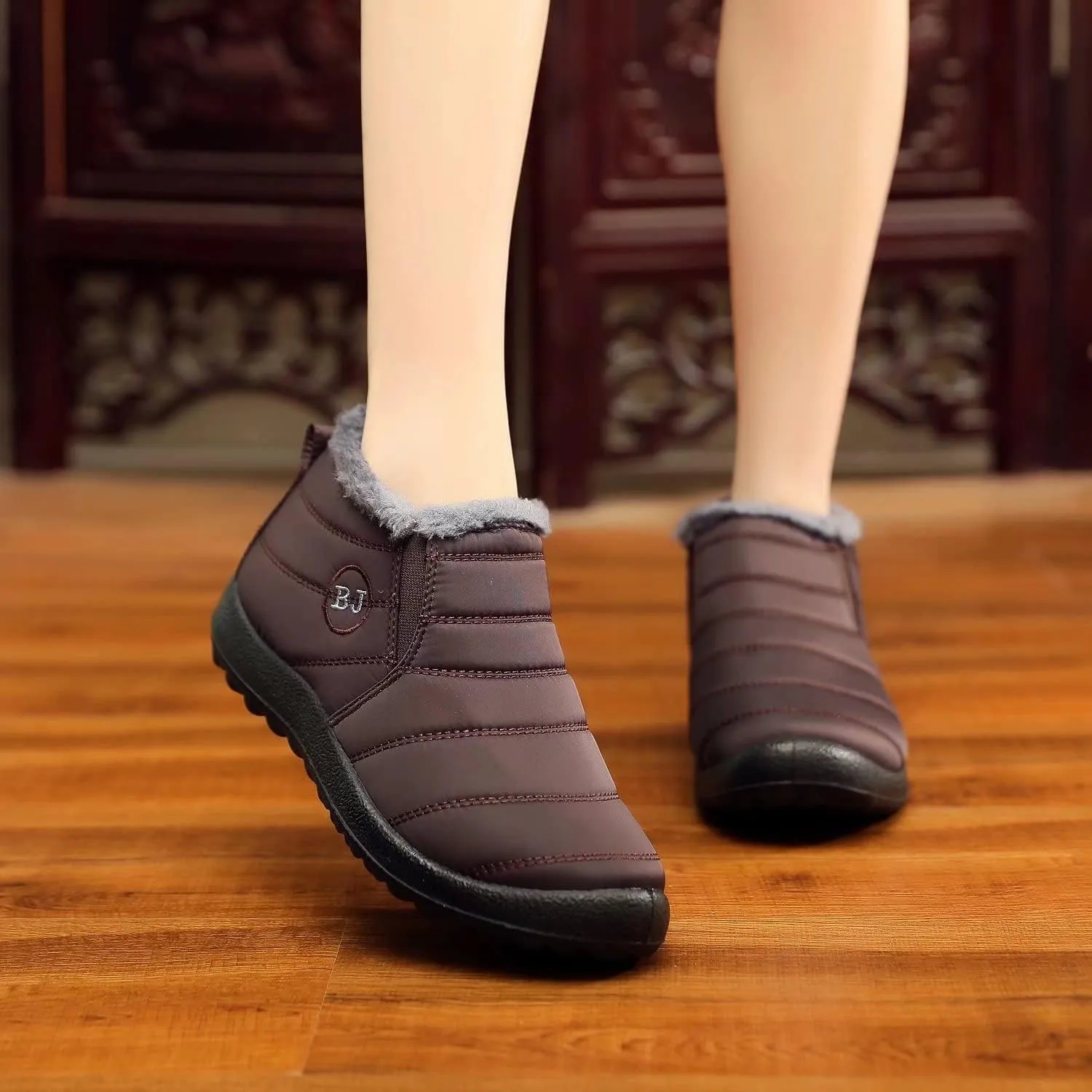 Boojoy Winter Boots, Winter Warm Anti-slip Ankle Booties, Waterproof Slip on Outdoor Fur Lined Snow Shoes for Womens