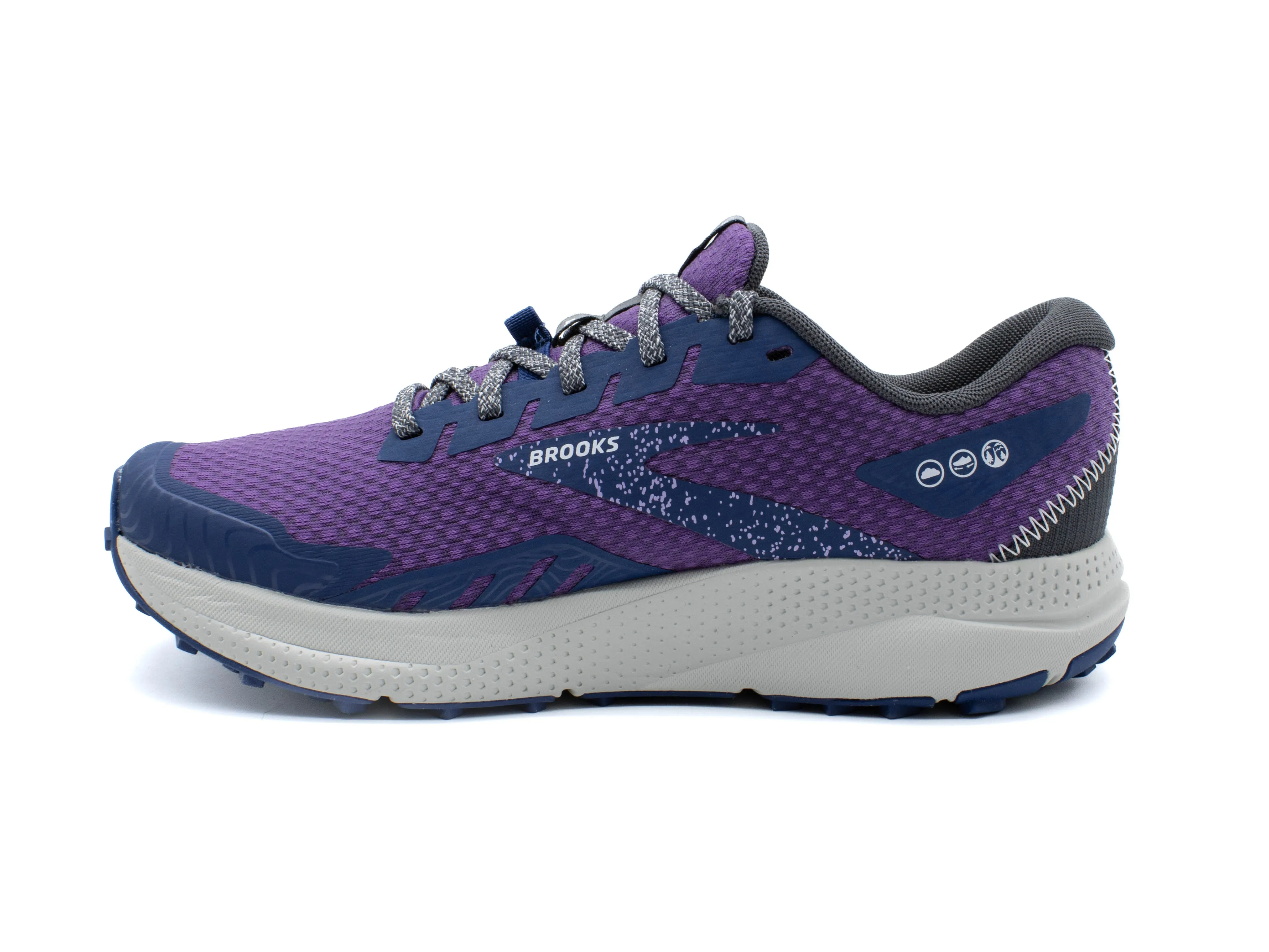 BROOKS Divide 4