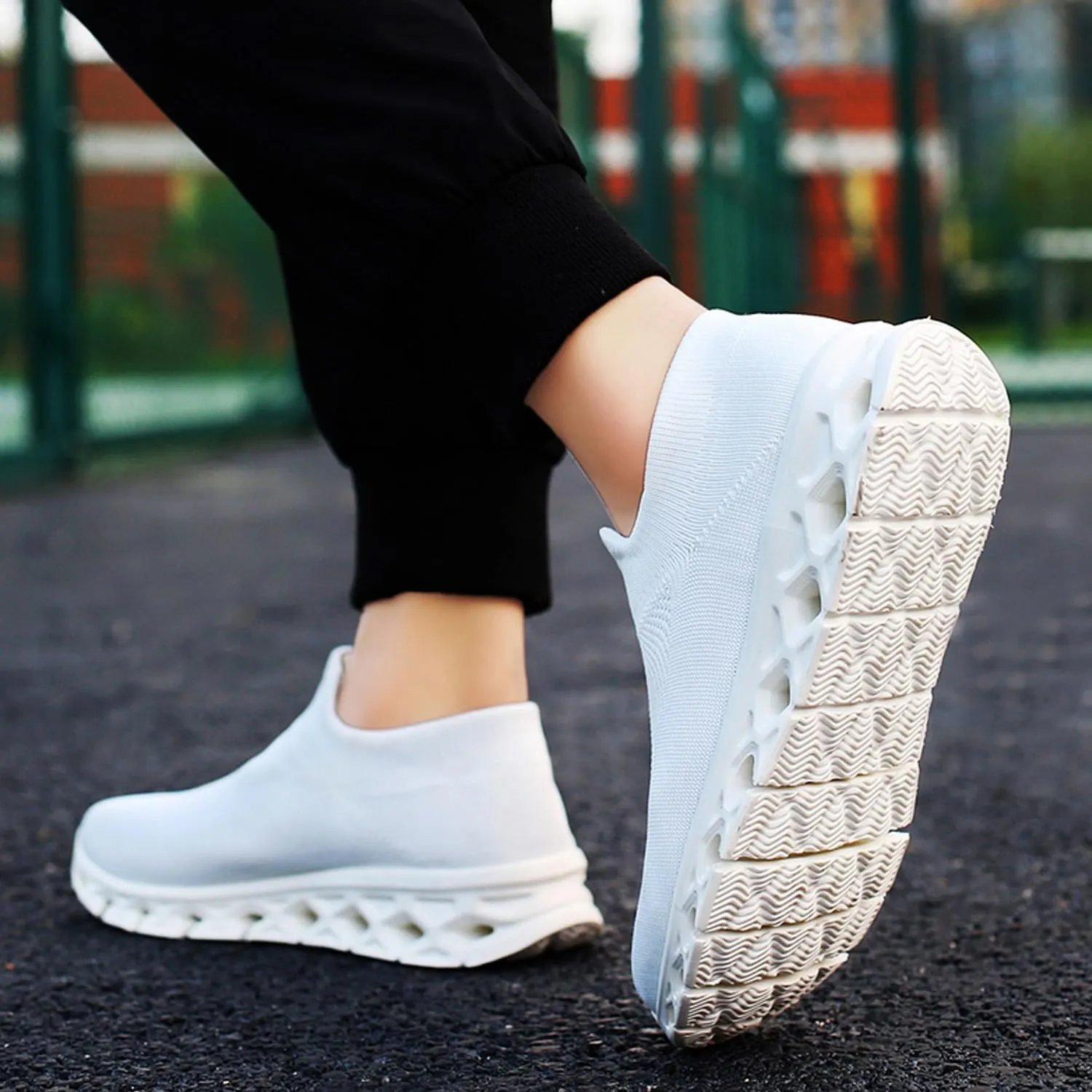 FLARUT Women's Walking Shoes Cushioning Loafer Sneakers Slip on Lightweight Mesh Sock Shoes