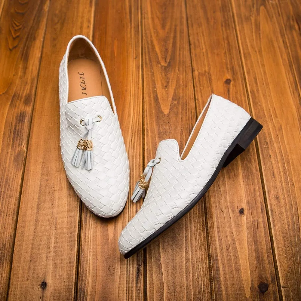 Men's Vintage Velvet Embroidery Noble Loafer Shoes Slip-on Loafer Smoking Slipper Tassel Loafer