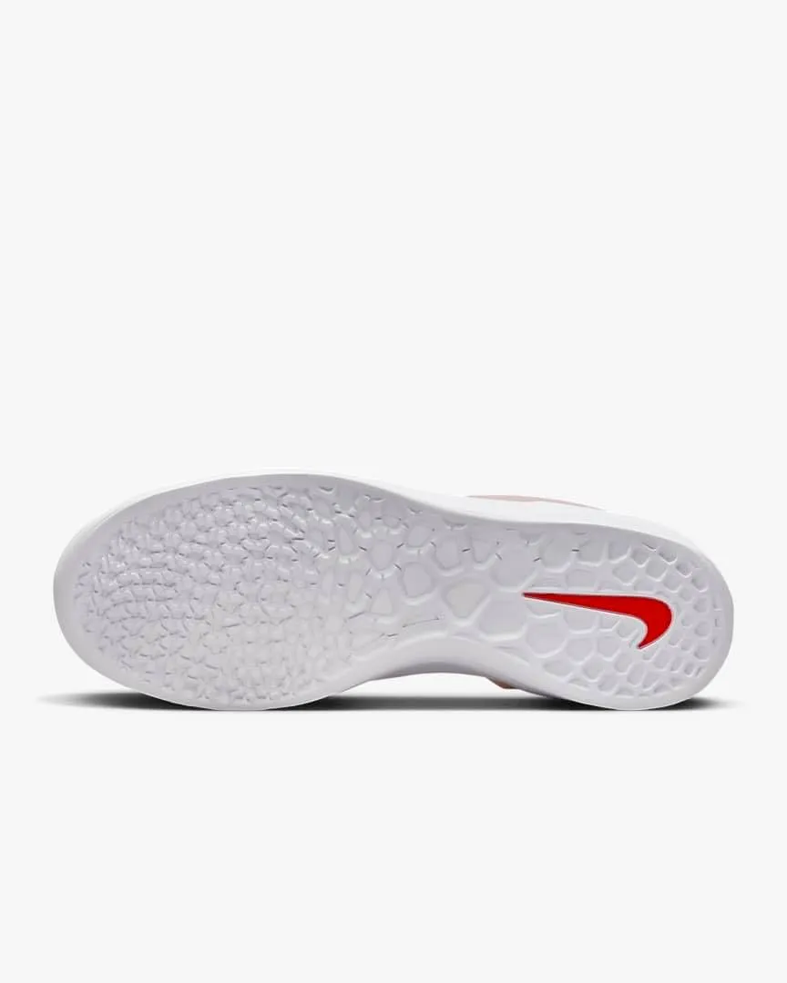 Nike SB Zoom Nyjah 3 Skate Shoes (DV1187-600, University Red/University Red/University Red)