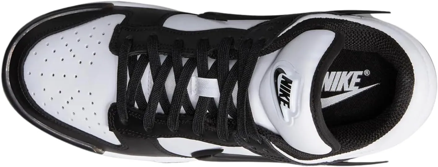 NIKE Women's Sneaker