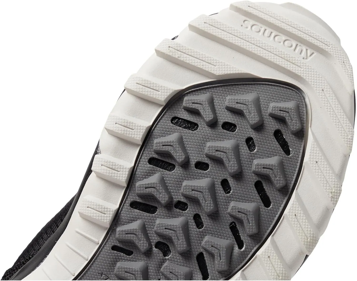 Saucony Women's Aura Tr Sneaker