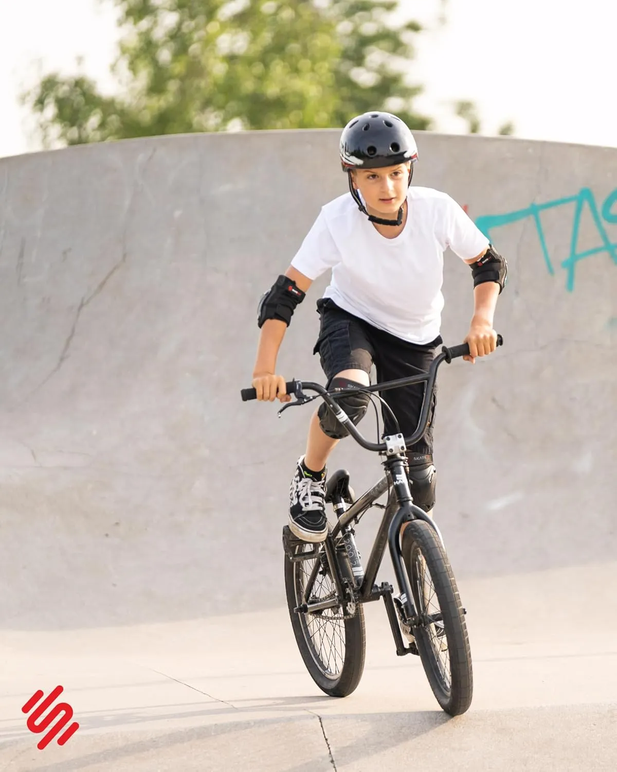 SKATEWIZ Skate Pads - Knee and Elbow Pads & Wrist Guards for Roller Skating [6pc] Skating Protective Gear Adult and Kids - Roller Skate Pads