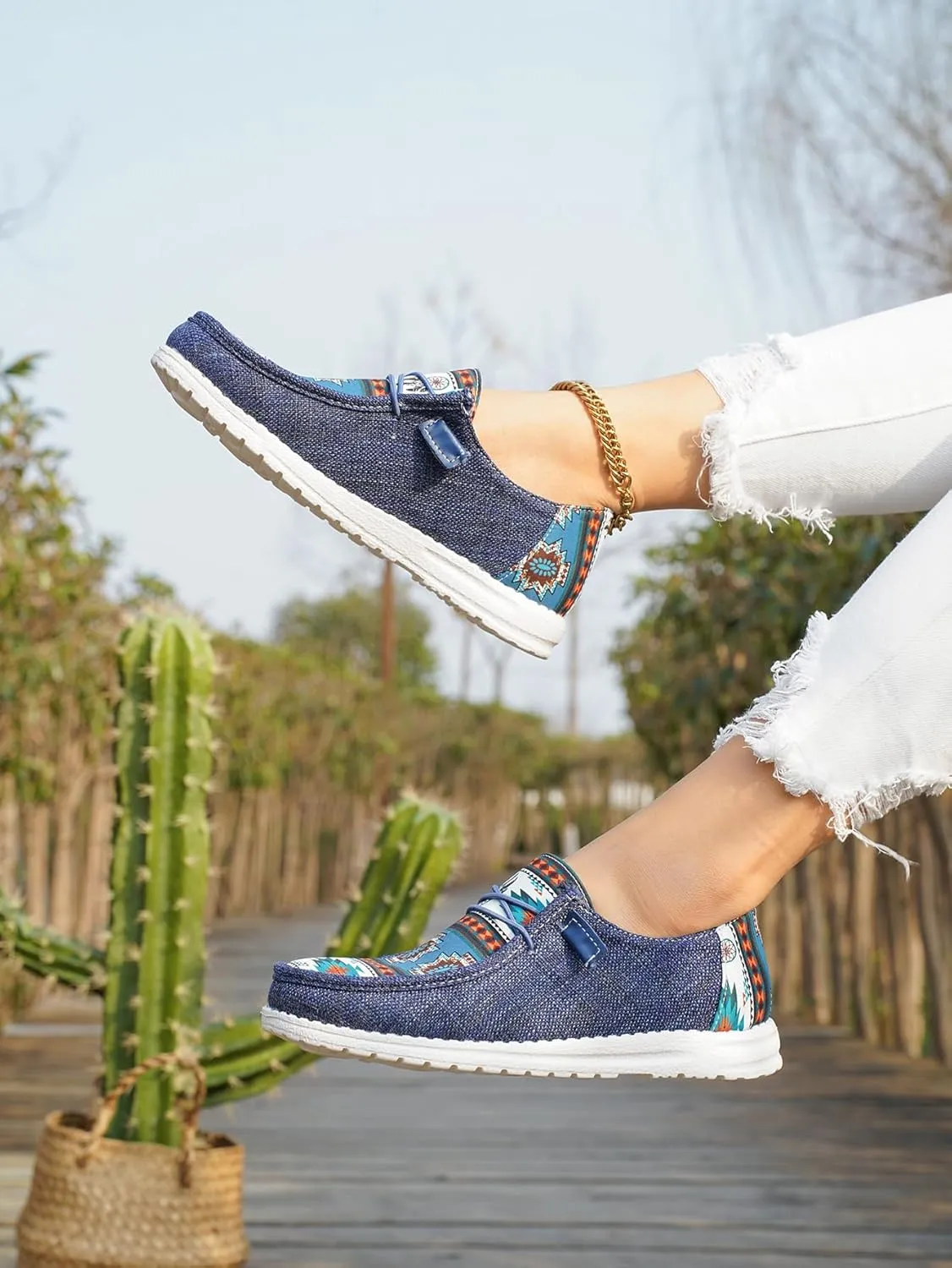 Women's Aztec Print Pattern Canvas Loafer Shoes Ethnic Lace-up Slip-on Sneakers Wide Width and Arch Support Lightweight Walking Breathable Shoes Comfort, Color Blue Brown Rose-Red